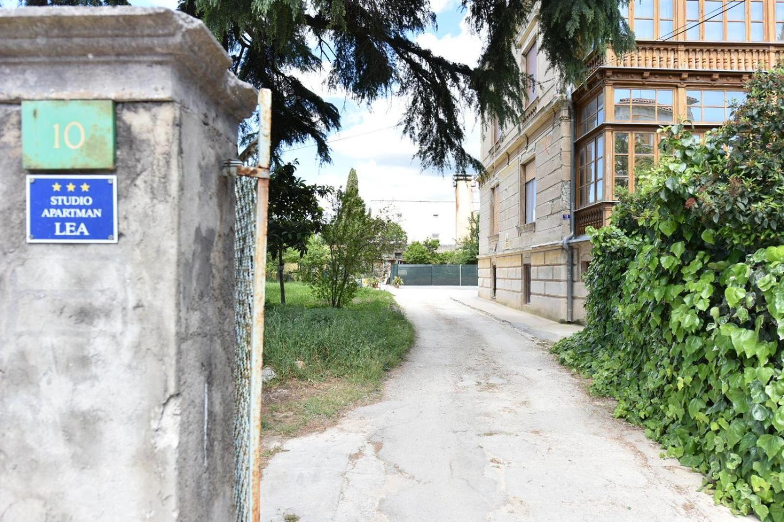 Studio Apartman Lea Póla Kültér fotó